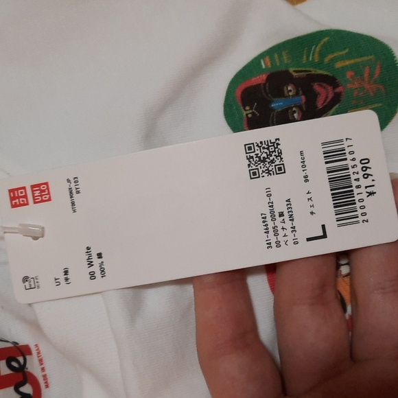 Japanese UTME/UNIQLO Daruma T-shirt - Picture 5 of 6